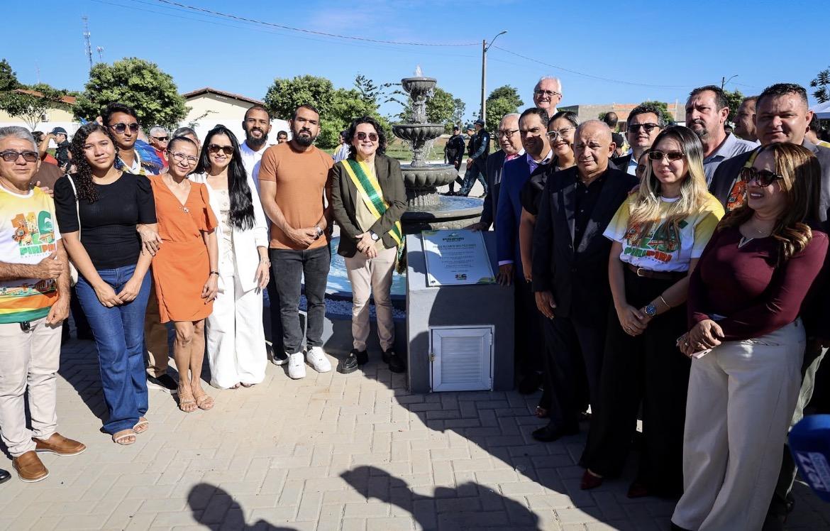 Inaugurada Praça Recanto dos Pássaros durante as comemorações pelos 116 anos de Piripiri 