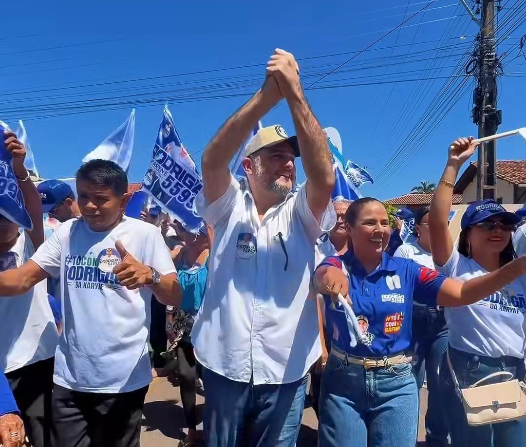 Rodrigão da Karyne reúne apoiadores em ato de campanha em Cocal de Telha