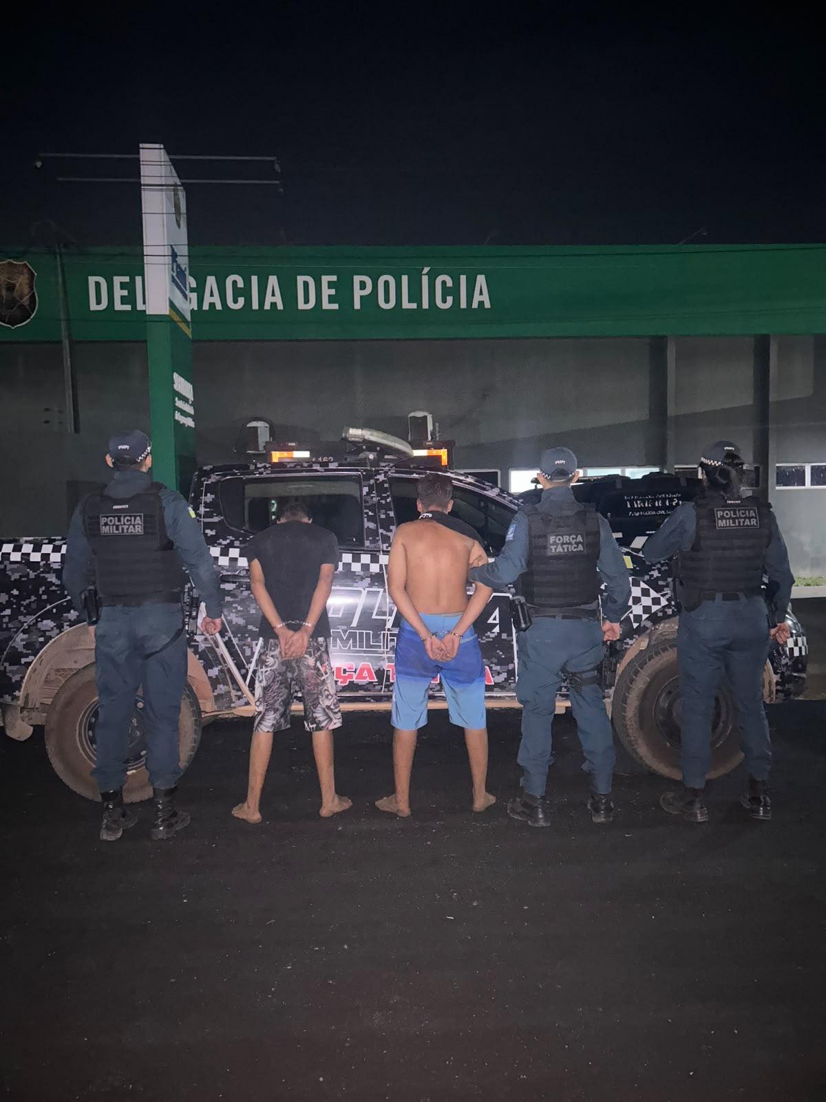 Dupla é presa após  disparos contra policiais durante perseguição em Piripiri