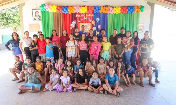 Colônia de Férias do Programa Vamos Aprender atende mais de 2 mil alunos em escolas de Piripiri