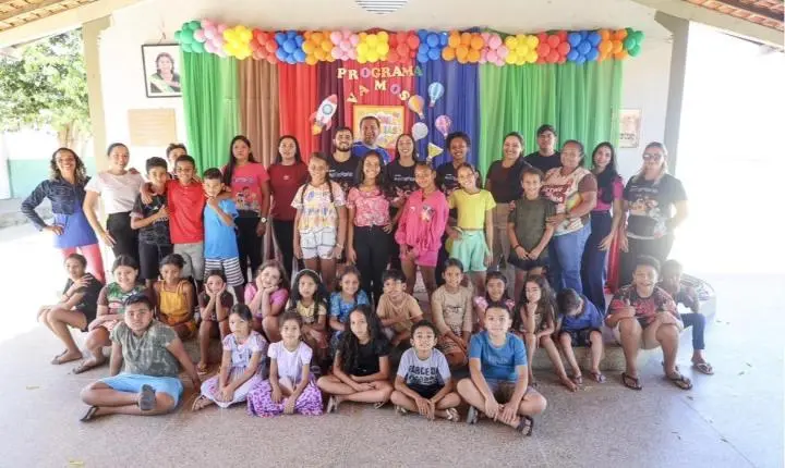 Colônia de Férias do Programa Vamos Aprender atende mais de 2 mil alunos em escolas de Piripiri