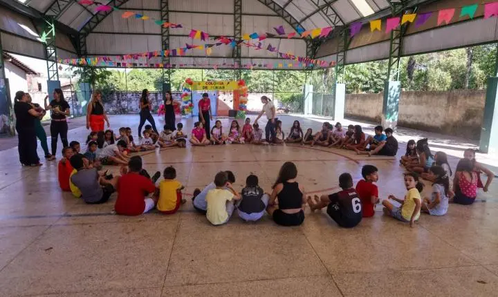 Colônia de Férias do Programa Vamos Aprender atende mais de 2 mil alunos em escolas de Piripiri