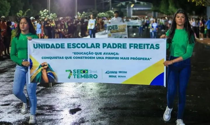 Desfile Cívico de 7 de Setembro reúne escolas, instituições e forças de segurança em Piripiri