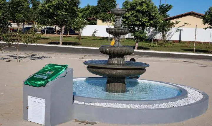 Inaugurada Praça Recanto dos Pássaros durante as comemorações pelos 116 anos de Piripiri 