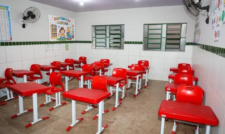 Prefeitura de Piripiri entrega CETI Vicente Alves Ferreira reconstruído e ampliado na comunidade Açude da Baixa