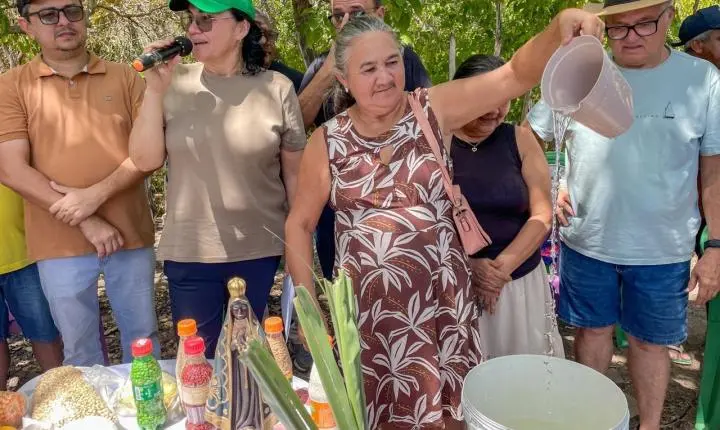 Prefeitura de Piripiri entrega estradas recuperadas e implantação de abastecimento de água na zona rural