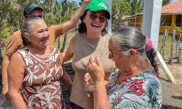 Prefeitura de Piripiri entrega estradas recuperadas e implantação de abastecimento de água na zona rural