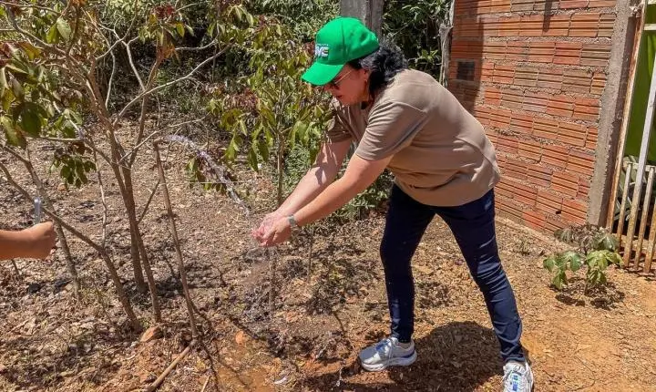 Prefeitura de Piripiri entrega estradas recuperadas e implantação de abastecimento de água na zona rural
