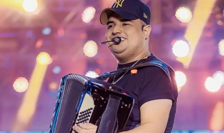 Tarcísio do Acordeon é anunciado em Capitão de Campos - Pi